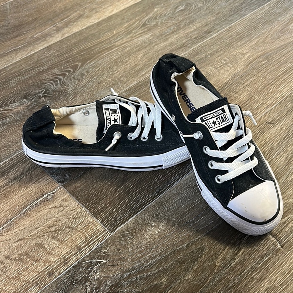 Women’s Converse Chuck Taylor’s Shoreline Sneakers Size 8